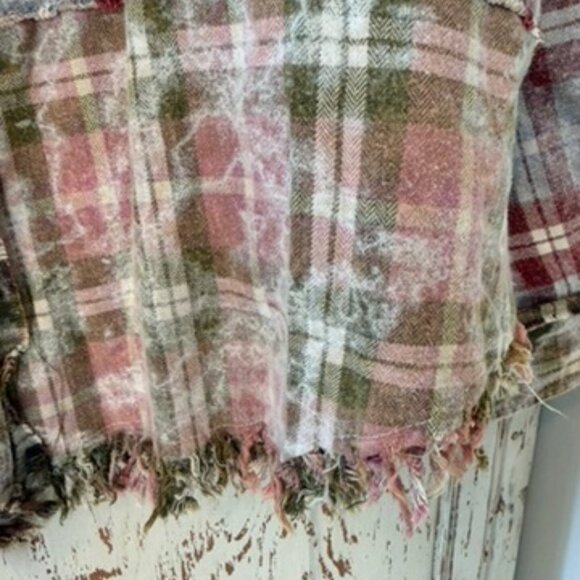 OLI & HALI WASHED PLAID FRINGE TRIM OVERSIZED SHIRT - Picture 8 of 9